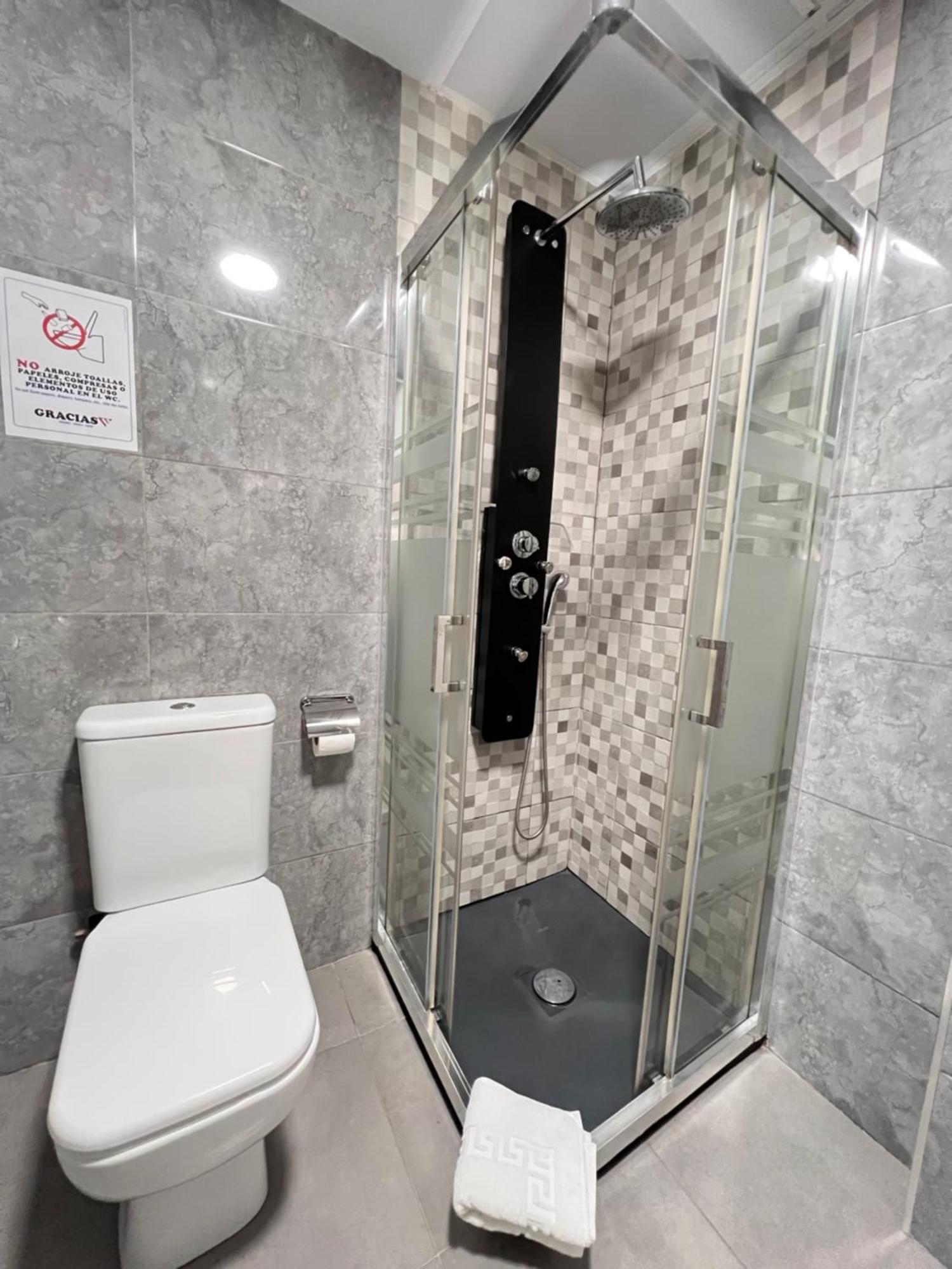 Nuestra Casita De Marmoles Parking Incluido 2 Bicis Gratis Apartman Málaga Kültér fotó